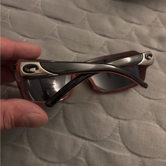 Costa Isabella Women’s sunglasses - Picture 3 of 4
